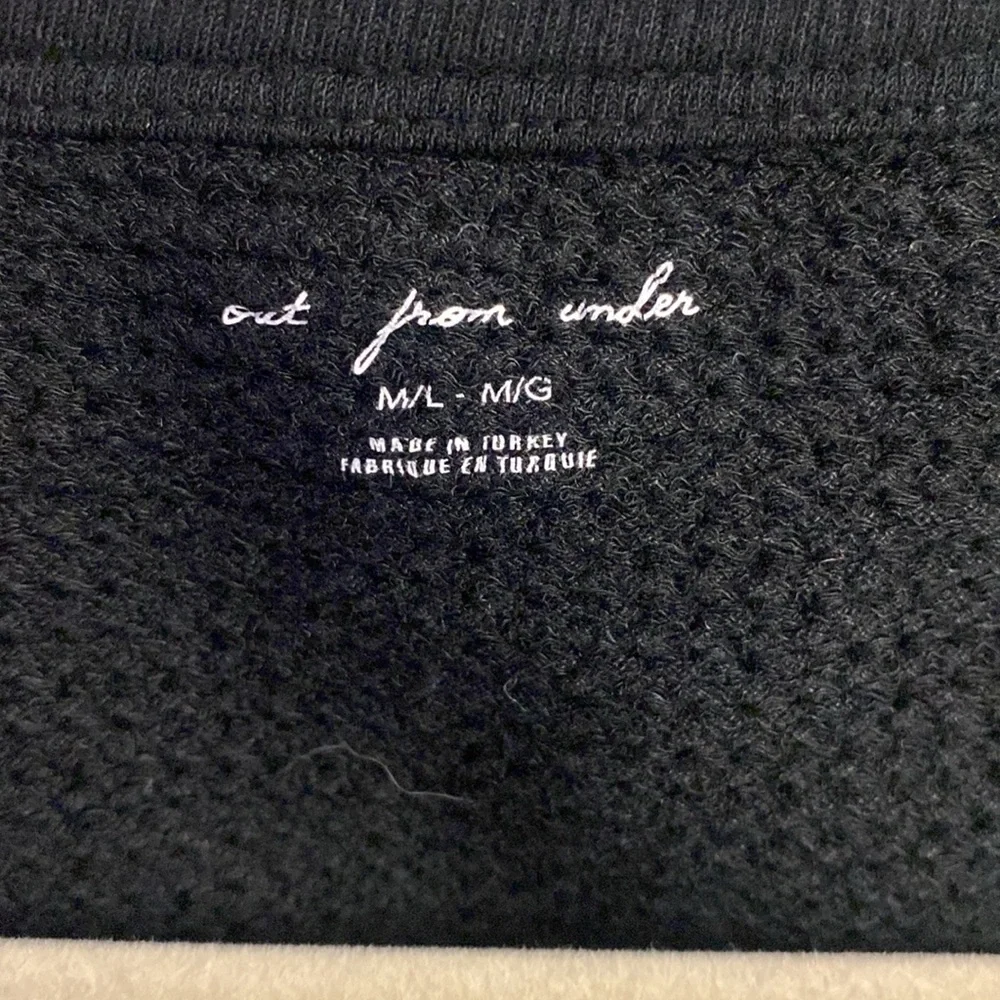 SALE 🖤🩷Urban outfitters out from under🖤 waffle shirt NEW soft - Picture 6 of 7